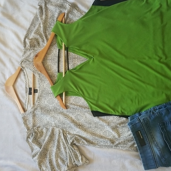 Worthington Bundle – 2 XL Blouses | Bell Sleeve + V-Neck Tank | Career to Casua - Picture 3 of 16
